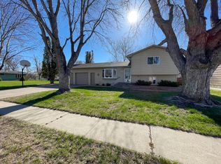 2280 Illinois Ave SW, Huron, SD 57350