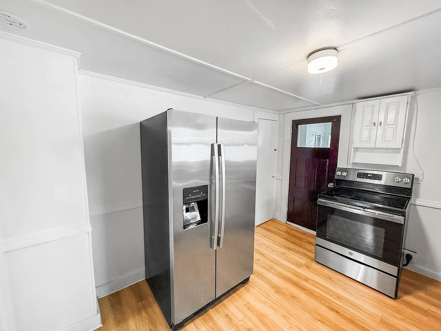 2 bed, 981 sqft, $2,000 — Photo 4