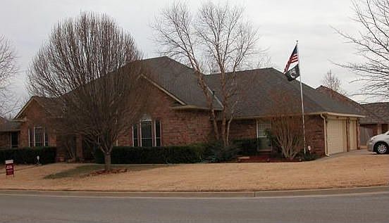 FRONT OF HOME FROM SW