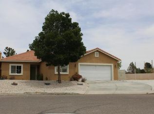 15907 Sapphire St, Victorville, CA 92394