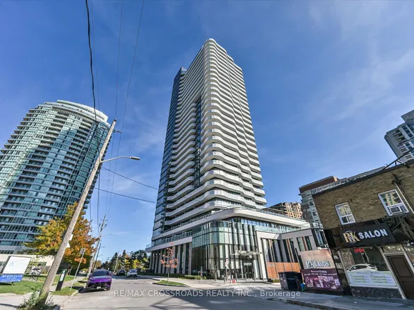 15 Holmes Ave #1510, Toronto, ON M2N 0L4
