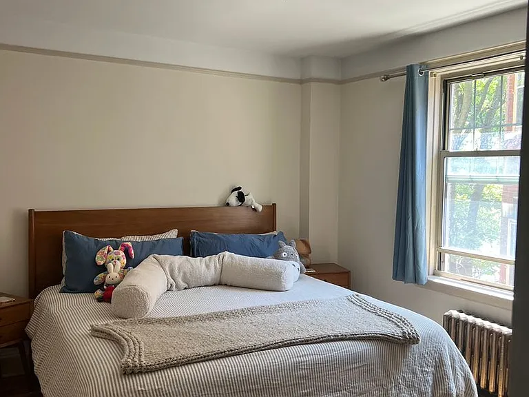 Elliott Apartments — Photo 67