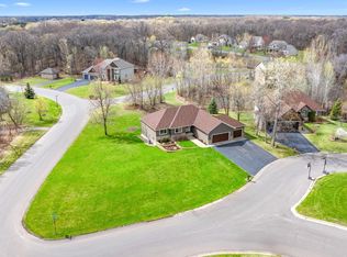 19390 Queen Cir NW, Elk River, MN 55330