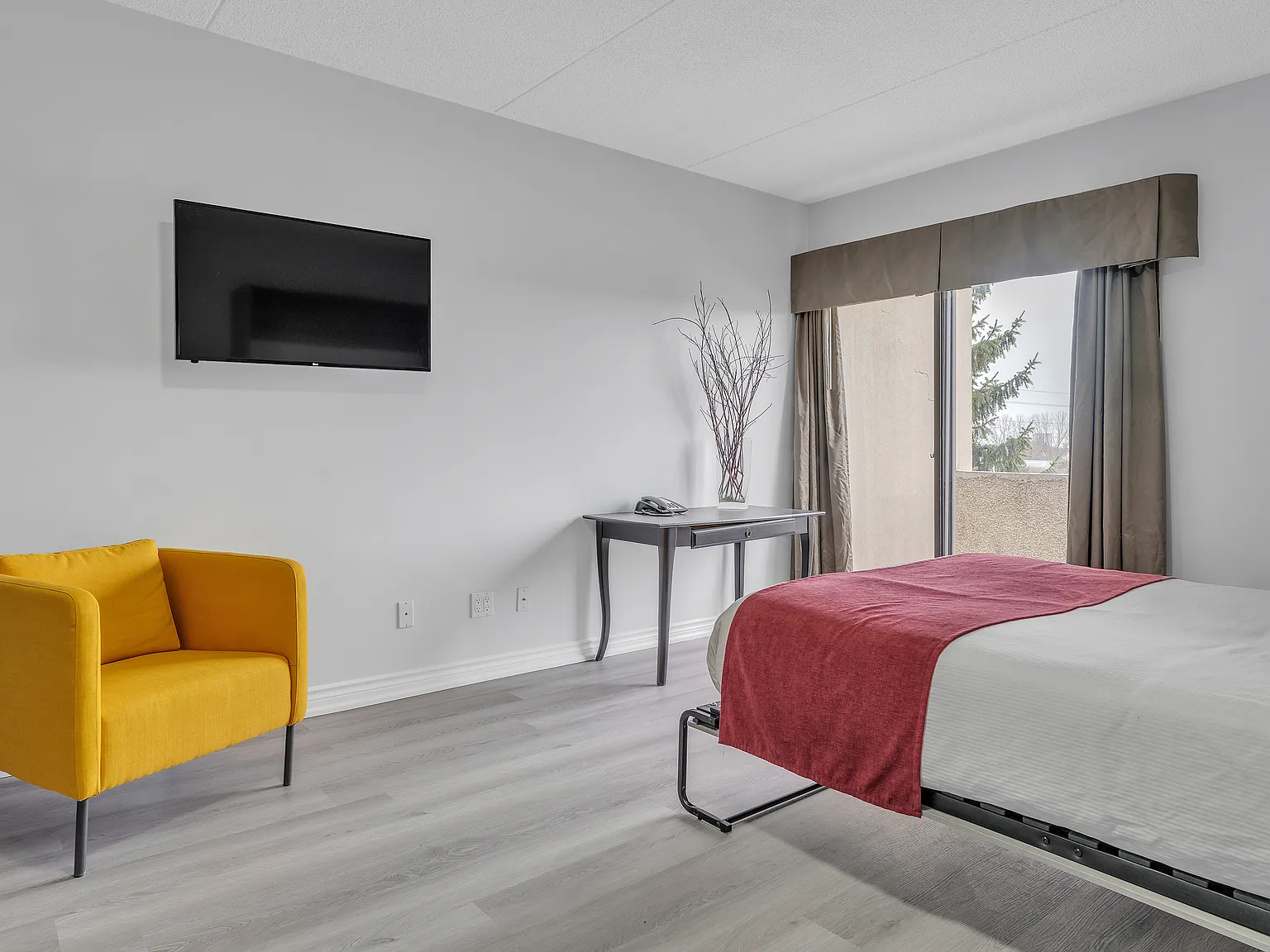 Kingston Crest Residence — Photo 4