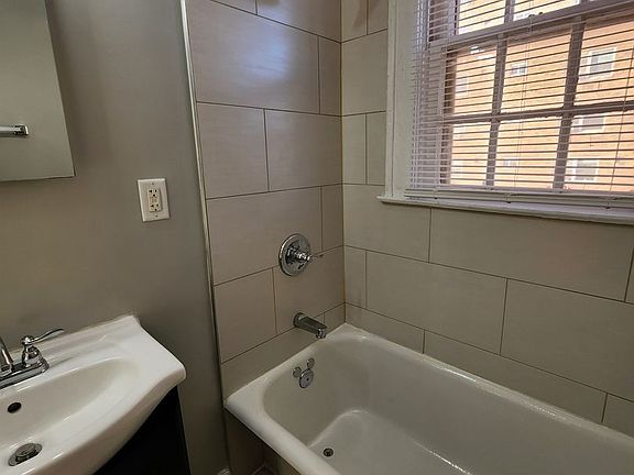 4th image of 3640 N Meridian St APT 7