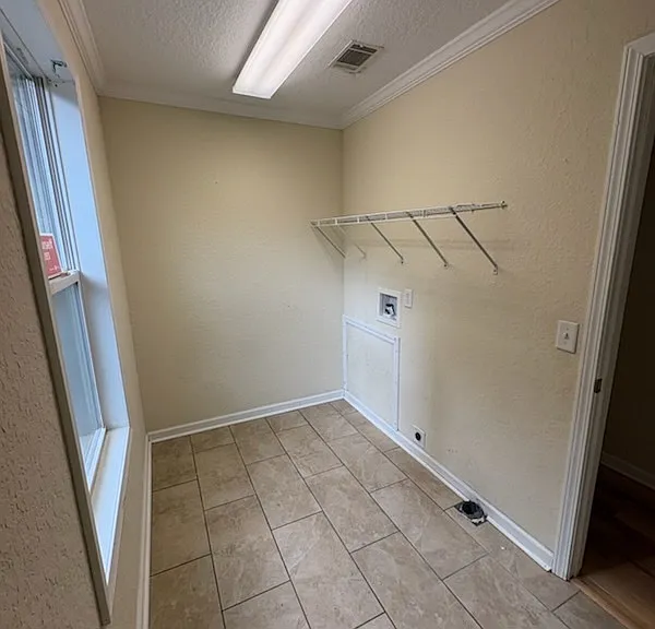 101 Imperial Dr — Photo 13