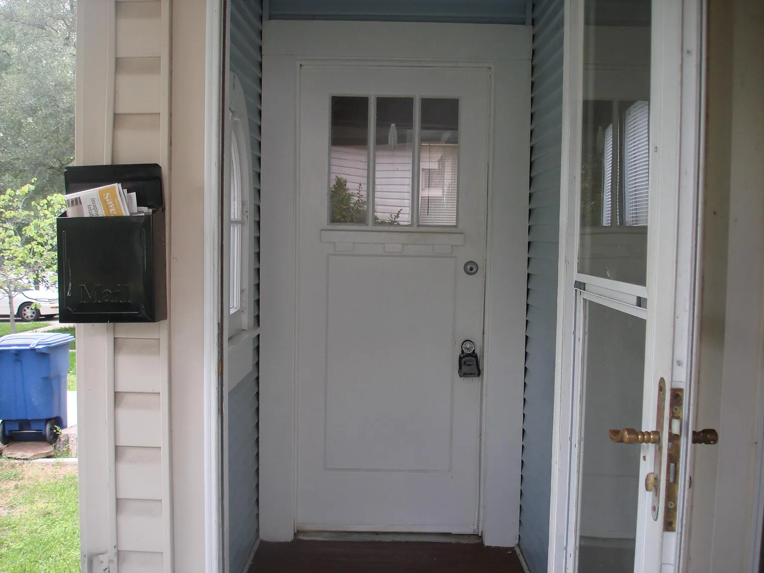 515 W Huisache Avenue — Photo 4