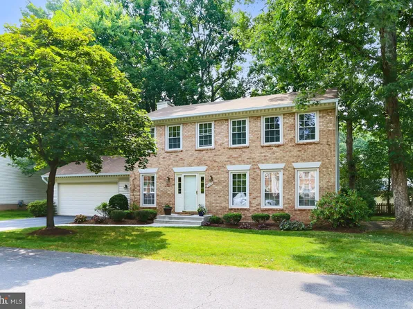 10217 Marshall Pond Rd, Burke, VA 22015