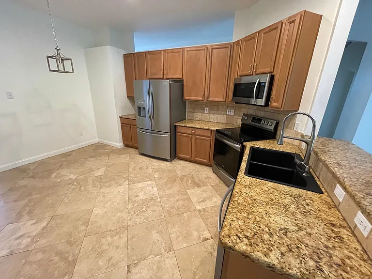 33380 Sunny Parke Cir — Photo 13