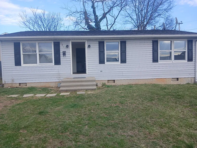 103 Ramer Ct — Photo 1