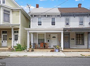 69 W Main St, Dallastown, PA