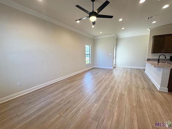 2nd image of 62785 Capella Ct