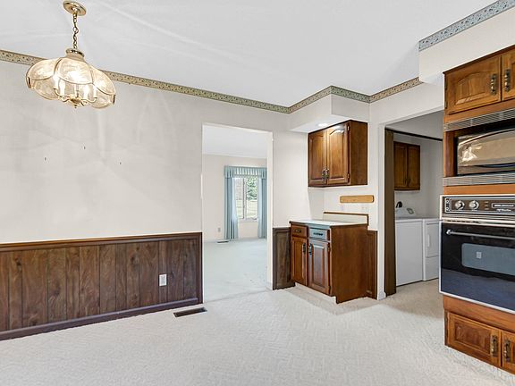 4th image of 10145 Quince Rd