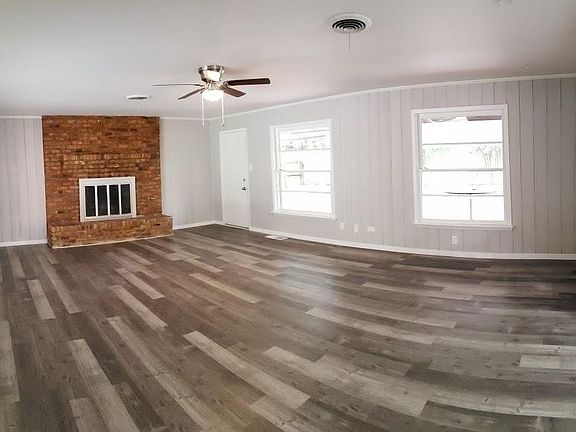 2nd image of 213 John Arden Dr