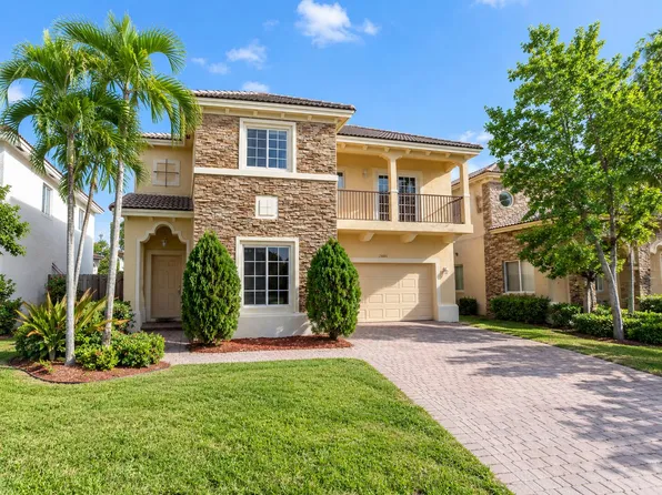 22121 SW 87th Place, Cutler Bay, FL 33190