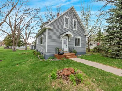 110 7th St SE, Little Falls, MN, 56345
