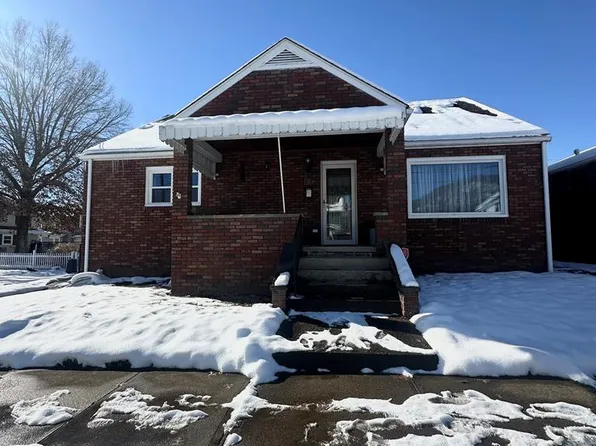 105 MAPLE AVENUE, Moundsville, WV 26041