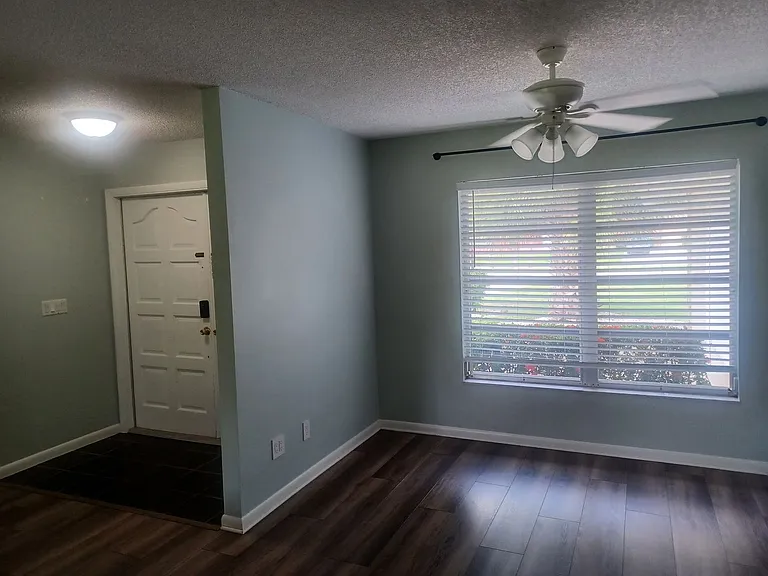 3727 Palm Tree Blvd — Photo 2