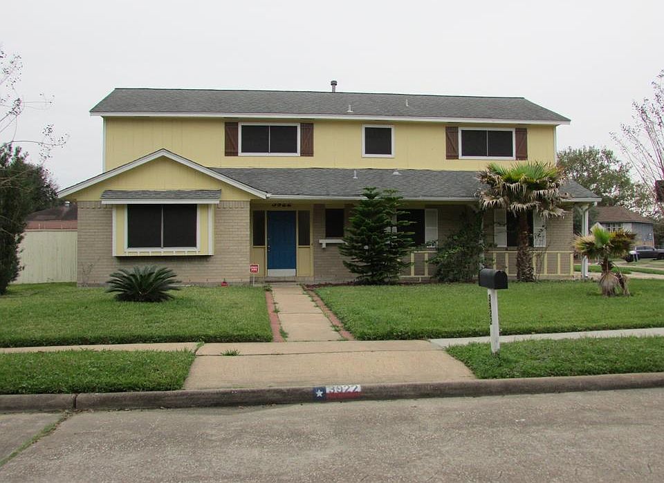 1st image of 3922 Thistlewood Dr