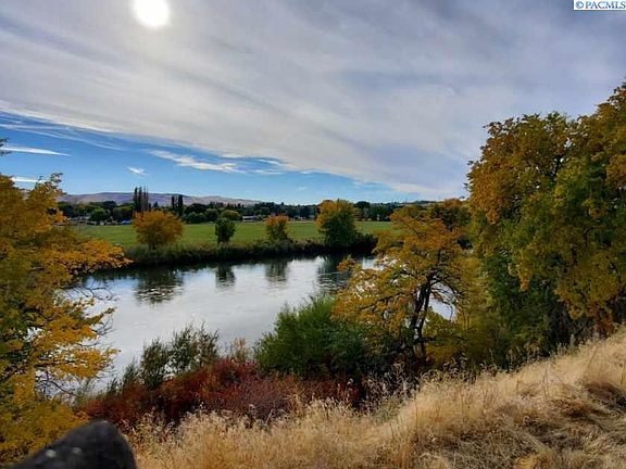 3rd image of 70212 N Demoss Rd W