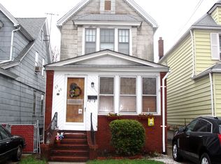 6949 Manse St, Forest Hills, NY 11375
