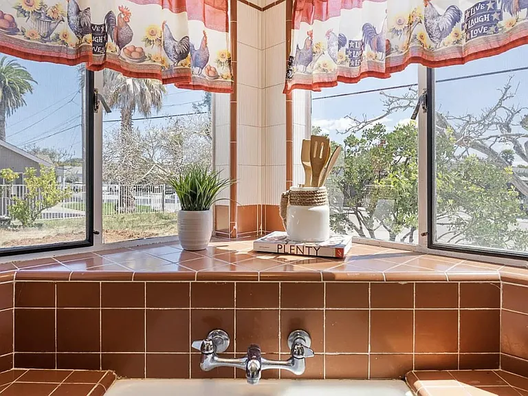 2205 S Rodeo Gulch Rd — Photo 4