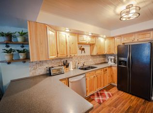 7824 Raymar Cir, Anchorage, AK 99518