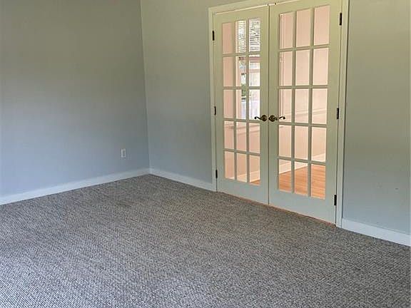 5th image of 2309 Pleasant Run Dr