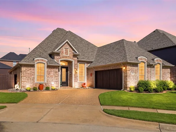 5931 Crescent Ln, Colleyville, TX 76034