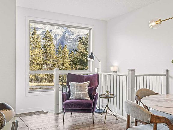 5th image of 401-102 Stewart Creek Rise #401