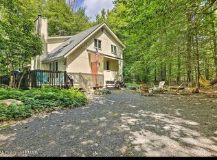 3145 Tall Timber Lake Rd, Pocono Pines, PA 18350