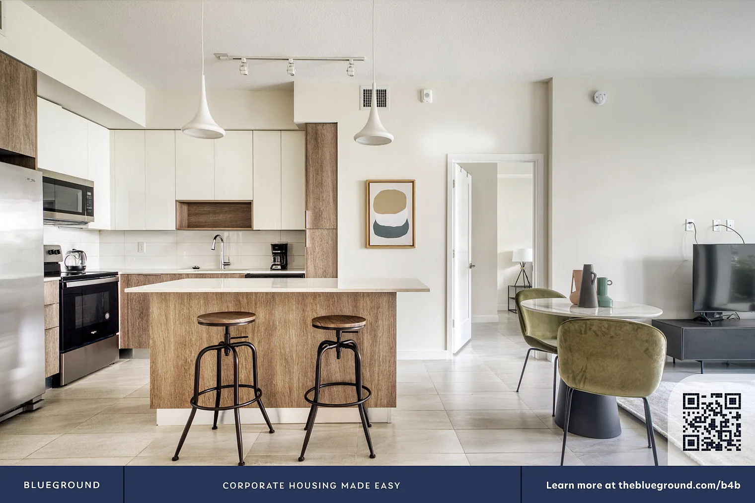 2 bed, 2.0 bath, 1112 sqft, $3,560 — Photo 4
