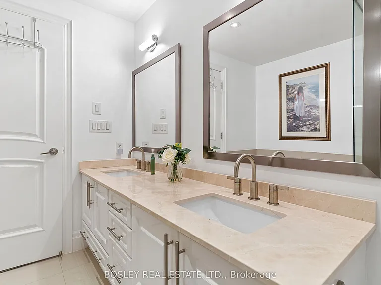 16 Harbour St #4501 — Photo 20