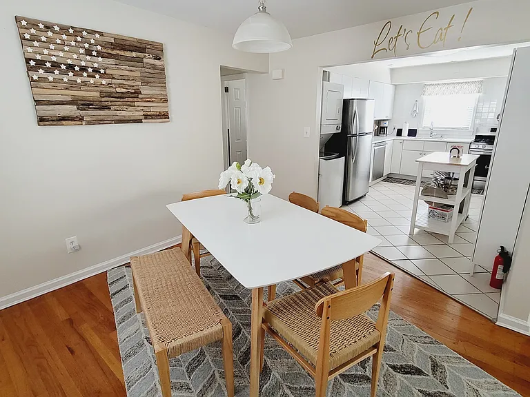 Dining room 1