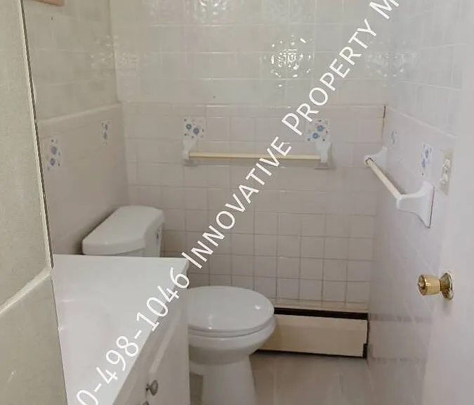 5181 1/2 N Elms Rd #1 — Photo 7