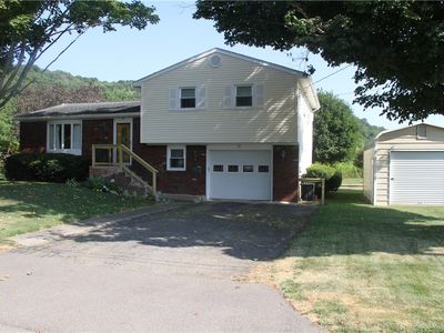 17 Hillview Dr, Bath, NY, 14810