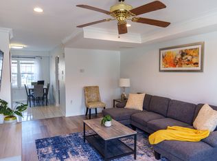 8439 Pioneer Dr, Severn, MD 21144