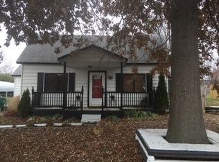 610 N Kansas St, Springdale, AR 72764