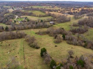 799 Mahon Rd, Columbia, TN 38401