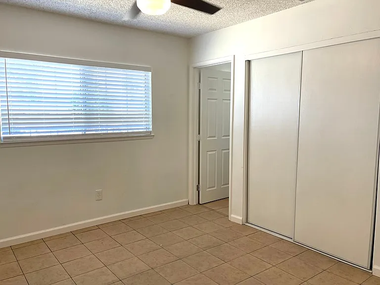 2698 San Anselmo Ave — Photo 4