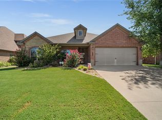 4205 SW Banbury Dr, Bentonville, AR 72713