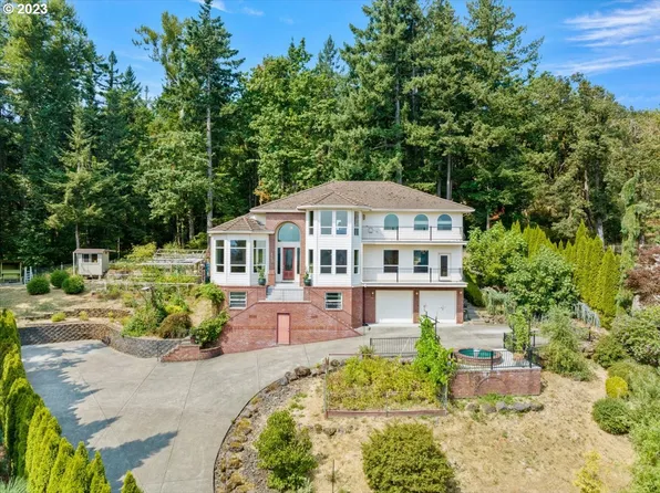 13699 SE Willingham Ct, Clackamas, OR 97015