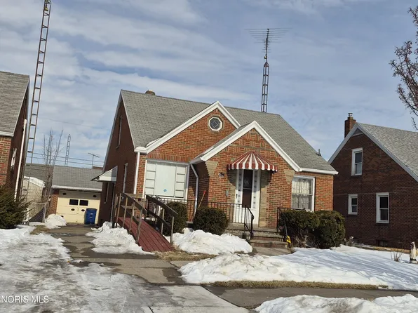 307 Majestic Dr, Toledo, OH 43608