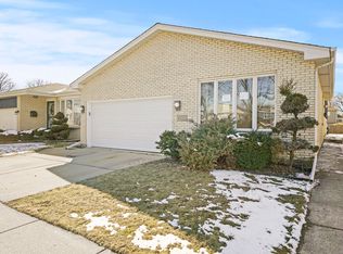 3530 Harvey Ave, Berwyn, IL 60402