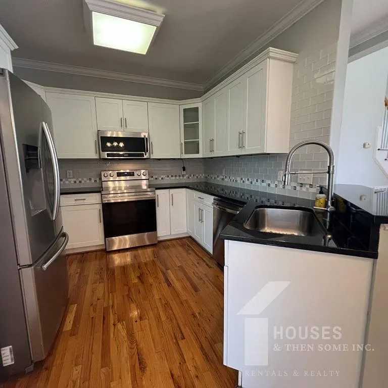 606 Mattie Ln — Photo 4