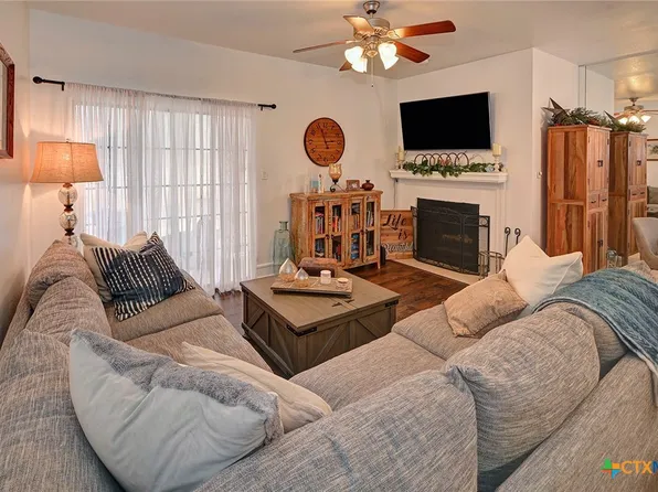 11839 Parliament St APT 924, San Antonio, TX 78216