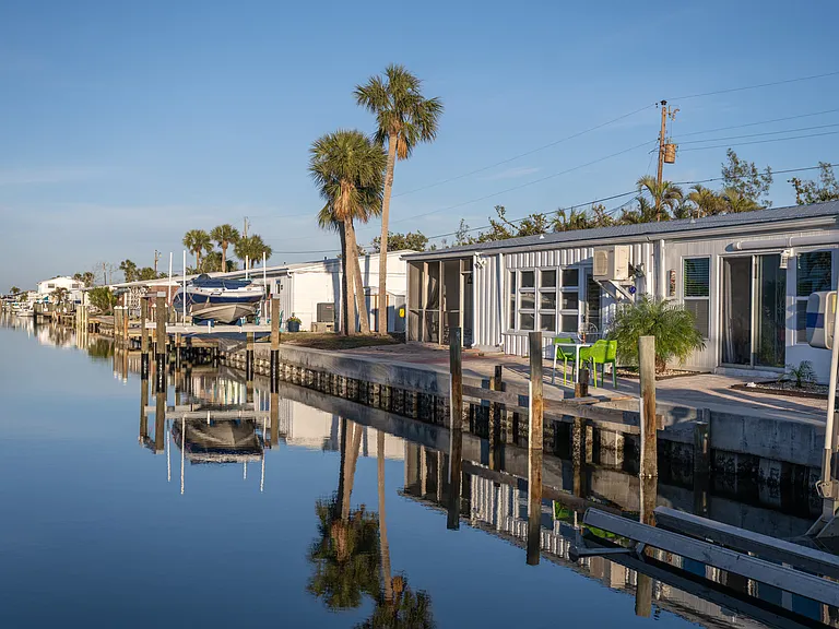 park your boat in the canal behind the condo