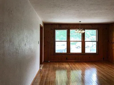 154 N Hillsdale Dr — Photo 9