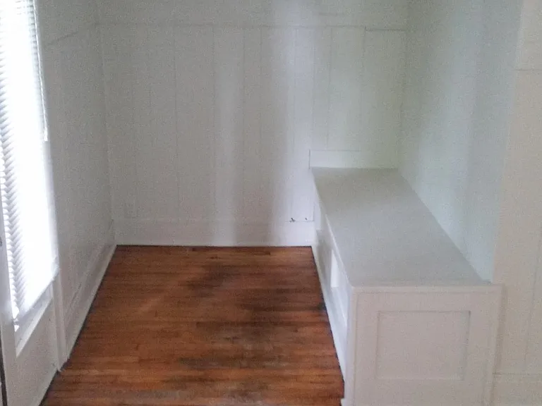 1732 Grove St #2 — Photo 3