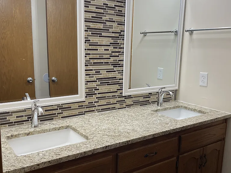 1703 Heritage Ln #4 — Photo 10